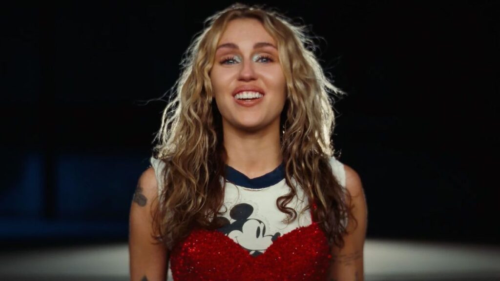 Miley Cyrus Reflects on Her Disney Past